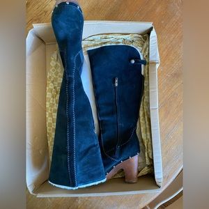 UGG Black suede platform boots